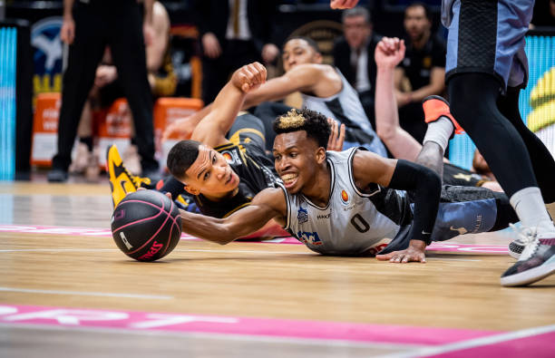 解决方案与 解决方案与